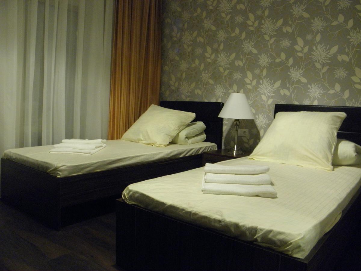 Krts Korona Hotel Sudilovichi Eksteriør billede