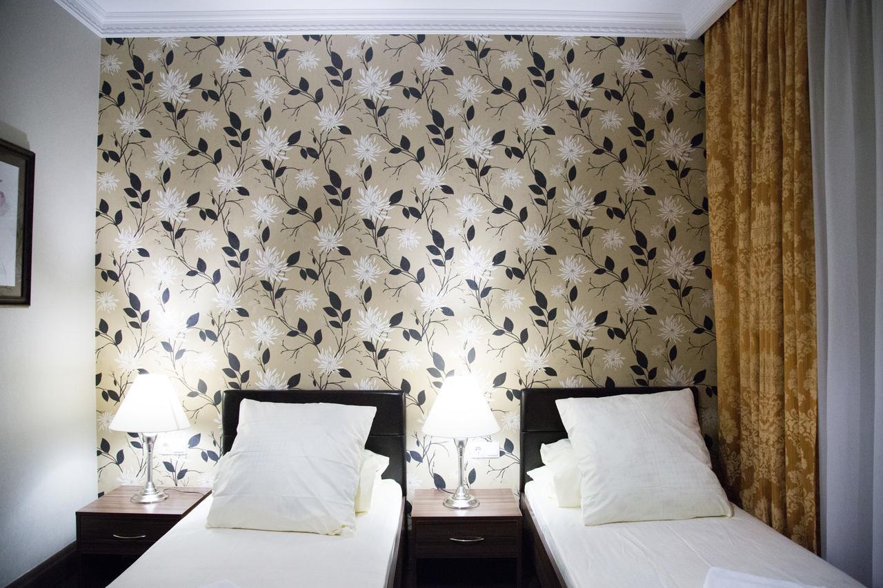 Krts Korona Hotel Sudilovichi Eksteriør billede